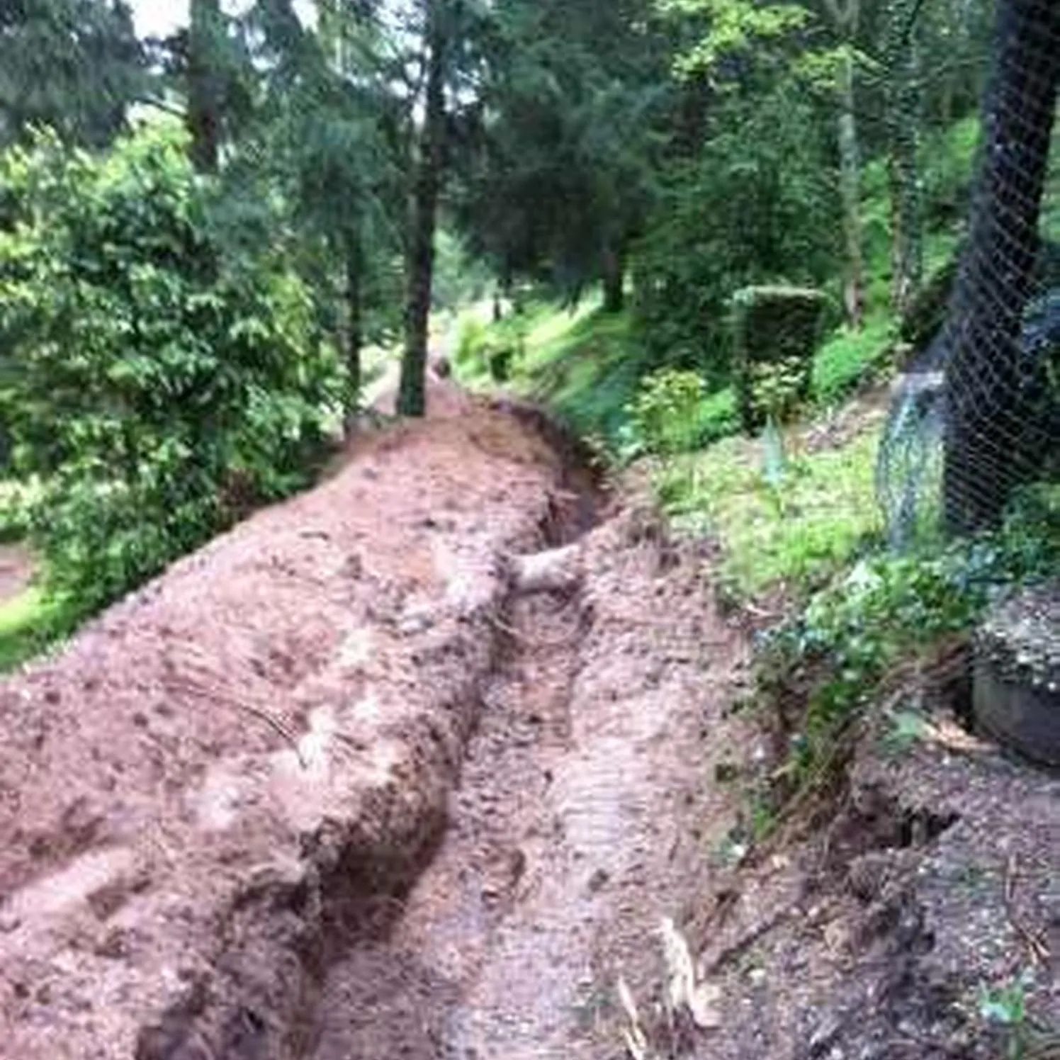 Tuyaux sourterrains de circulation des eaux